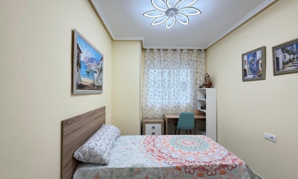 Revente - Apartment -
Torrevieja - Playa del Cura