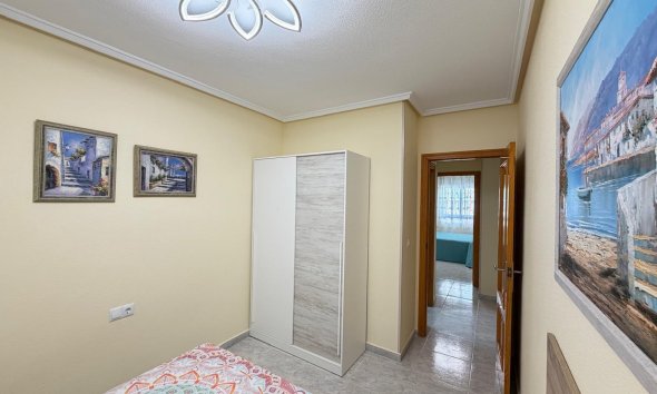 Revente - Apartment -
Torrevieja - Playa del Cura