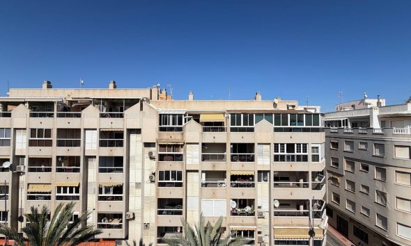 Revente - Attique -
Torrevieja - Playa del Cura