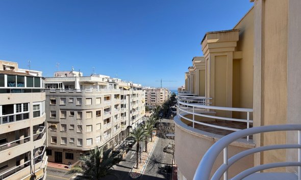Revente - Attique -
Torrevieja - Playa del Cura