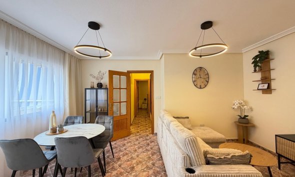Revente - Apartment -
Torrevieja - Playa de los Locos