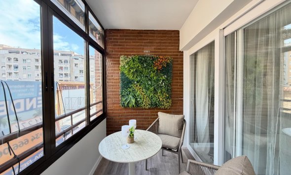 Revente - Apartment -
Torrevieja - Estacion De Autobuses