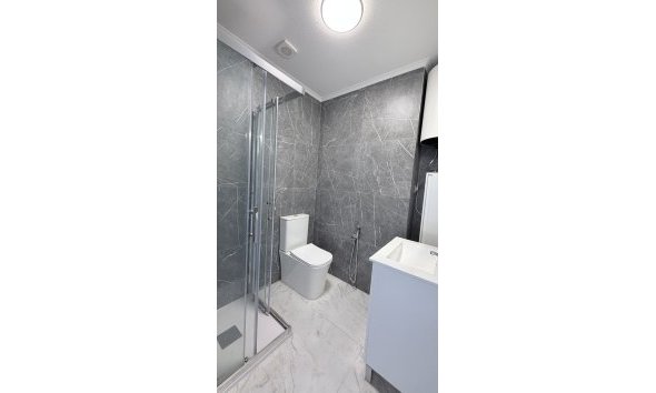 Revente - Apartment -
Torrevieja - Costa Blanca