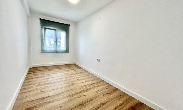 Revente - Apartment -
Torrevieja - Costa Blanca