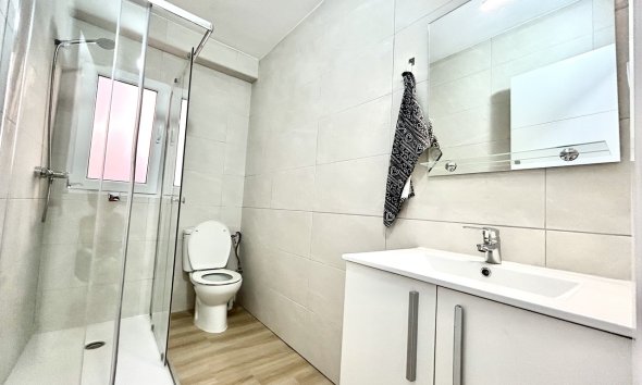Revente - Apartment -
Torrevieja - Costa Blanca