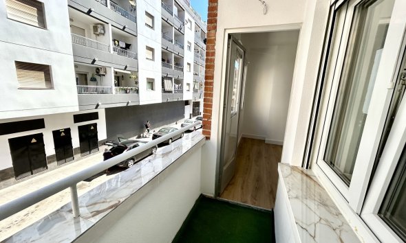Revente - Apartment -
Torrevieja - Costa Blanca