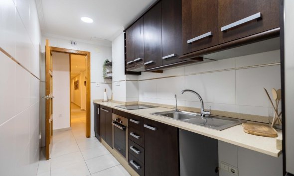 Revente - Apartment -
Torrevieja - Las Calas