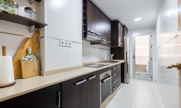 Revente - Apartment -
Torrevieja - Las Calas