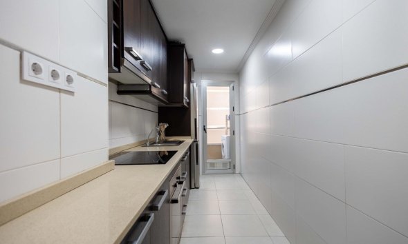 Revente - Apartment -
Torrevieja - Las Calas