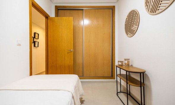Revente - Apartment -
Torrevieja - Las Calas