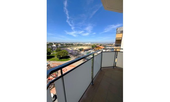 Revente - Apartment -
Torrevieja - Centro - Muelle Pesquero