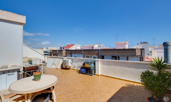 Revente - Attique -
Torrevieja - Centro