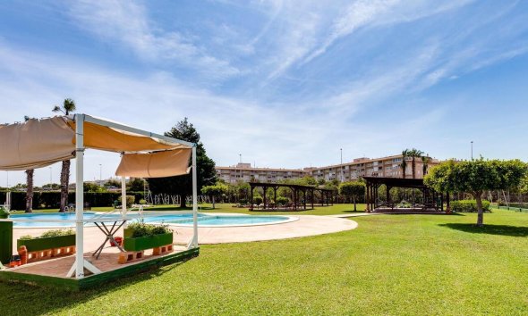 Revente - Bungalow -
Torrevieja - Parque de las Naciones
