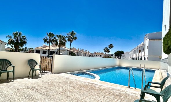 Revente - Town House -
La Zenia - Costa Blanca