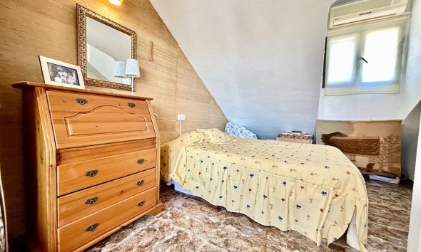 Revente - Town House -
La Zenia - Costa Blanca