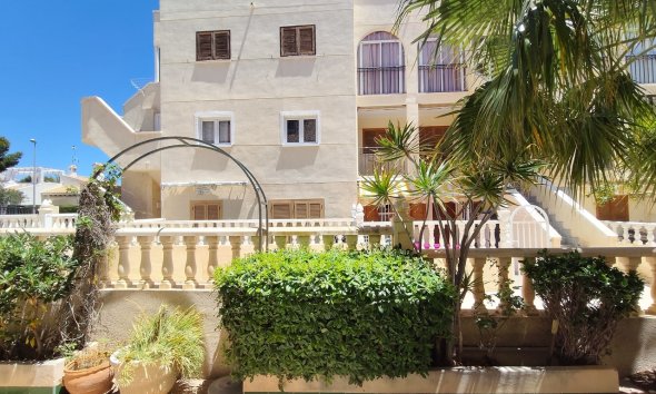 Revente - Town House -
La Zenia - Costa Blanca