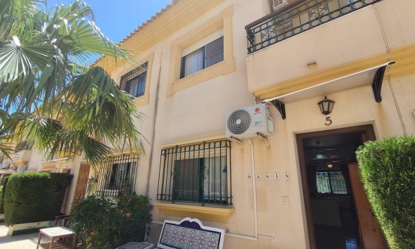 Revente - Town House -
La Zenia - Costa Blanca