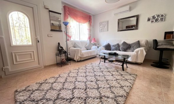 Revente - Town House -
Villamartin - Costa Blanca