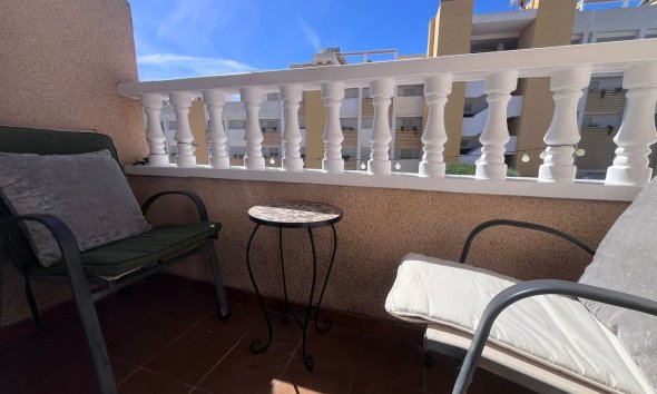 Revente - Town House -
Villamartin - Costa Blanca