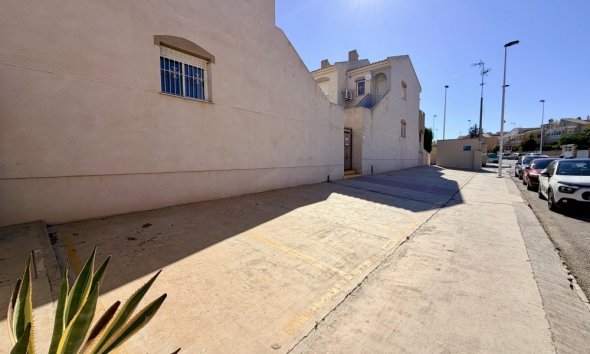 Revente - Town House -
Torrevieja - Costa Blanca