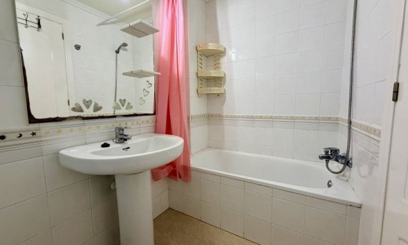 Revente - Town House -
Torrevieja - Costa Blanca
