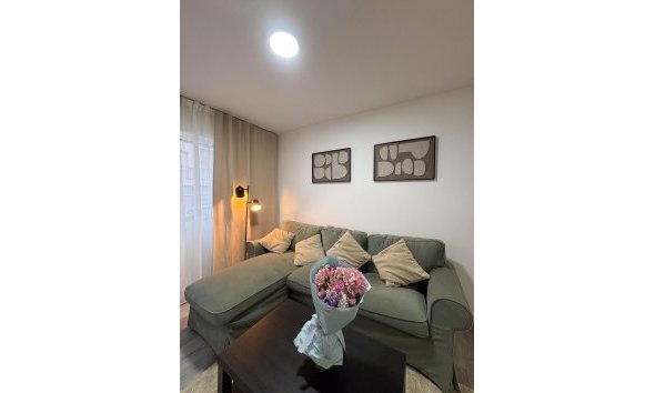 Revente - Apartment -
Torrevieja - Curva Del Palangre