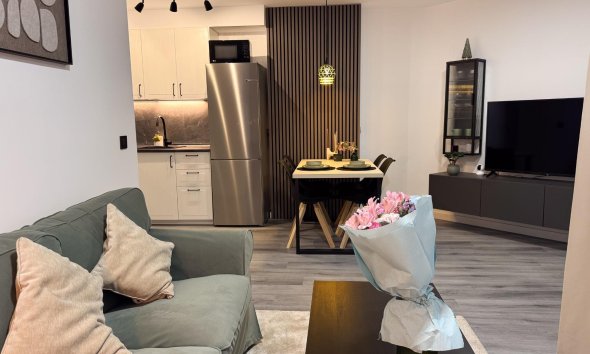 Revente - Apartment -
Torrevieja - Curva Del Palangre