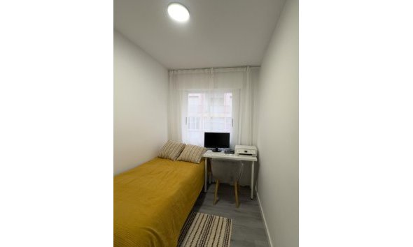 Revente - Apartment -
Torrevieja - Curva Del Palangre