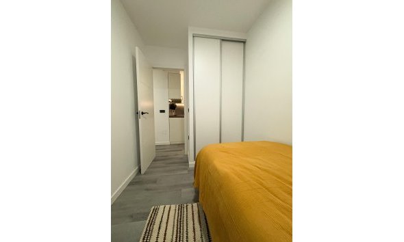 Revente - Apartment -
Torrevieja - Curva Del Palangre