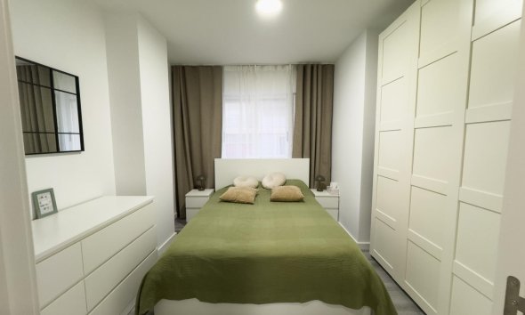 Revente - Apartment -
Torrevieja - Curva Del Palangre