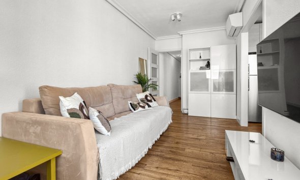 Revente - Apartment -
Torrevieja - Costa Blanca