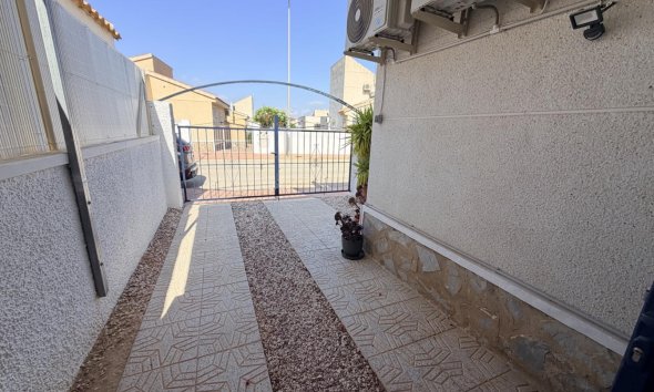 Reventa - Town House -
Rojales - Inland