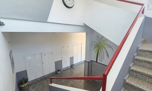 Resale - Apartment -
Villamartin - Costa Blanca