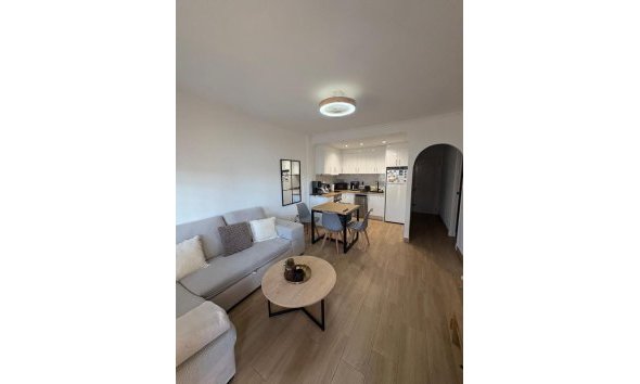 Reventa - Apartment -
Torrevieja - aqua nuevas