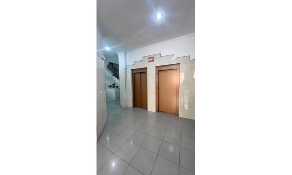 Reventa - Apartment -
Torrevieja - Parque de las Naciones