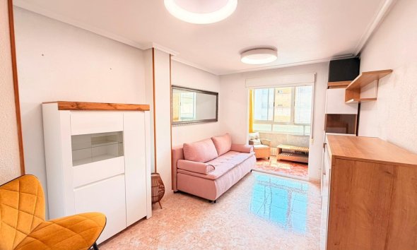 Reventa - Apartment -
Torrevieja - Nueva Torrevieja