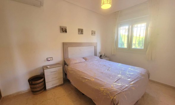 Reventa - Town House -
Los Montesinos - Los Montesinos - Urb. La Herrada