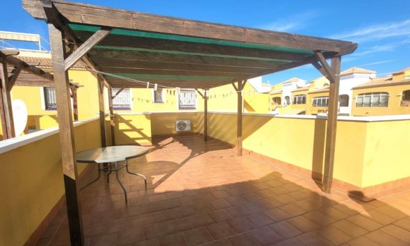Reventa - Town House -
Los Montesinos - Los Montesinos - Urb. La Herrada