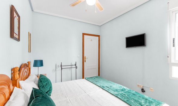 Revente - Apartment -
Orihuela Costa