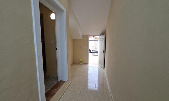 Resale - Bungalow -
Orihuela Costa - Punta Prima