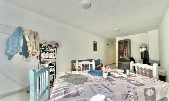 Resale - Apartment -
Torrevieja - Playa de los Locos