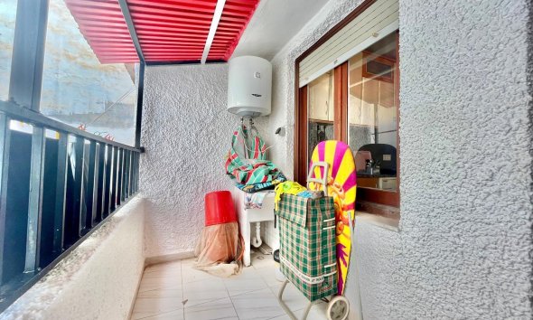 Resale - Apartment -
Torrevieja - Playa de los Locos
