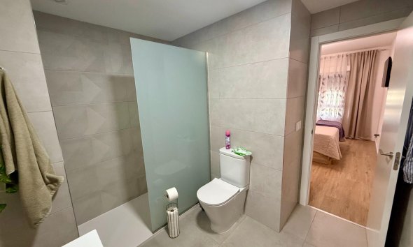 Reventa - Apartment -
Torrevieja - Centro