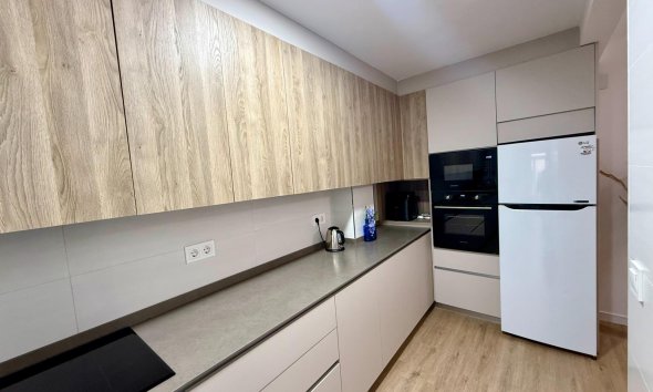 Reventa - Apartment -
Torrevieja - Centro