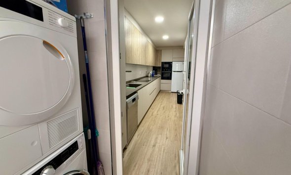 Reventa - Apartment -
Torrevieja - Centro