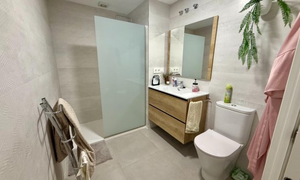 Reventa - Apartment -
Torrevieja - Centro