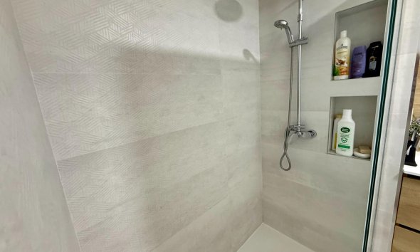 Reventa - Apartment -
Torrevieja - Centro