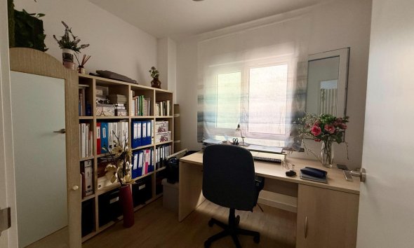 Reventa - Apartment -
Torrevieja - Centro