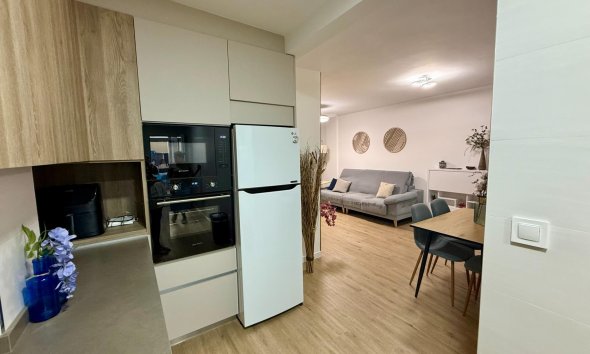 Reventa - Apartment -
Torrevieja - Centro