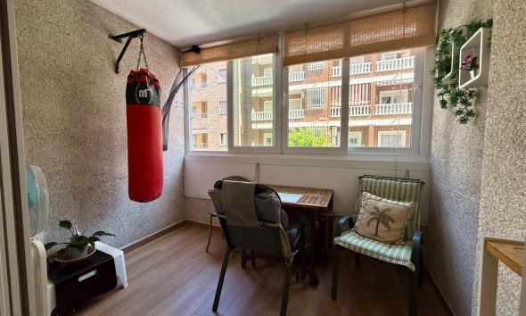 Reventa - Apartment -
Torrevieja - Centro